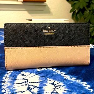 Kate spade wallet
